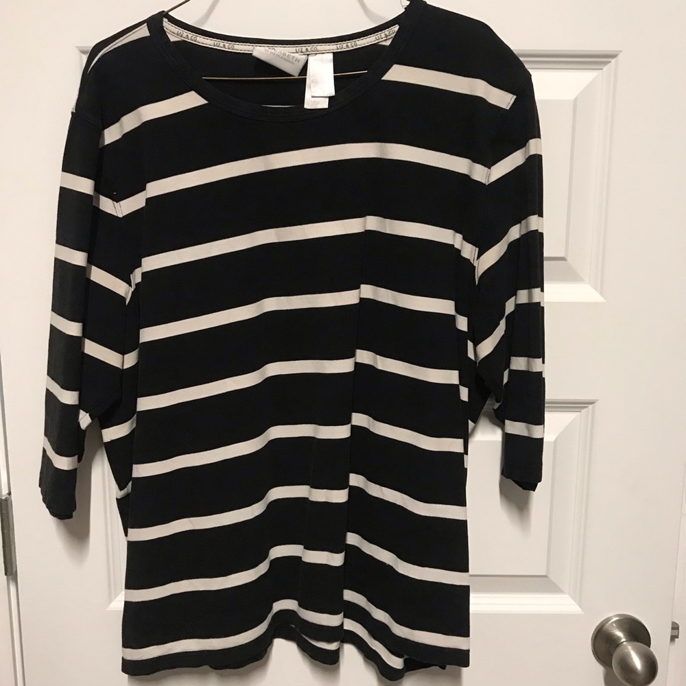 Elizabeth 1x top
